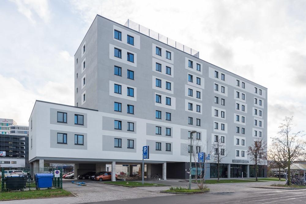 Aparthotel SMARTments business Berlin Prenzlauer Berg 3*
